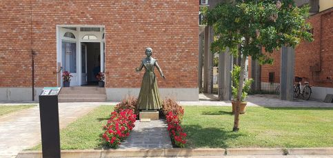 La’ Róna Panzió36