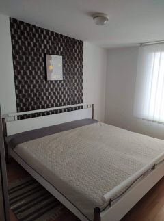 Reni Apartman