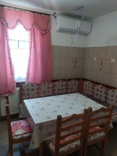 Tóth Family Apartman10