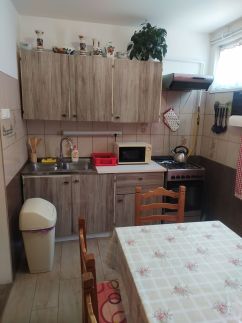 Tóth Family Apartman11