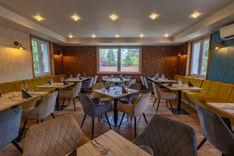 Forrás Panzió és Apartman10