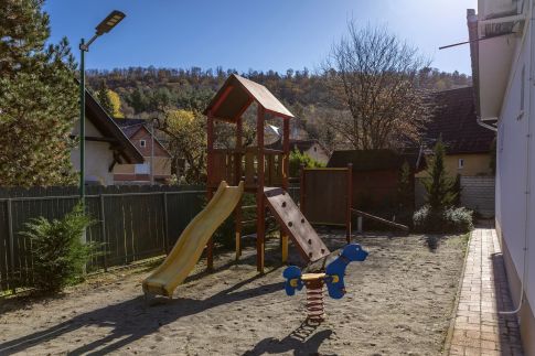 Forrás Panzió és Apartman