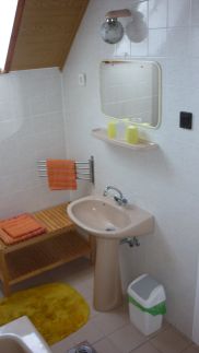 Home & Garden Apartman1