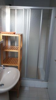 Home & Garden Apartman3