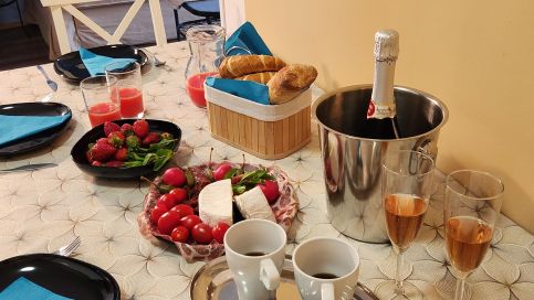 Vitorlás Panoráma Wellness Apartman Club 2189