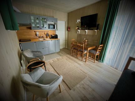 Forest House Vendégházak25