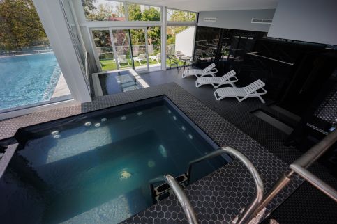Villa Bauhaus Penthouse Wellness Apartman 18