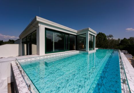 Villa Bauhaus Penthouse Wellness Apartman 1