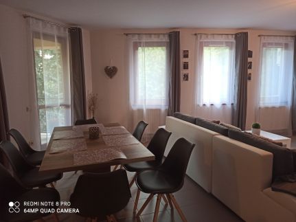 Rickl Apartman25