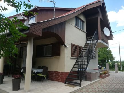 Napfény Apartmanok 3. Mezőkövesd -5