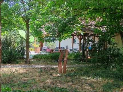 Dream Horse Apartman17