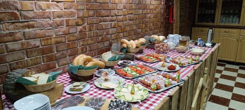 Zöldsziget Menedék, Rendezvény-és pihenőház8