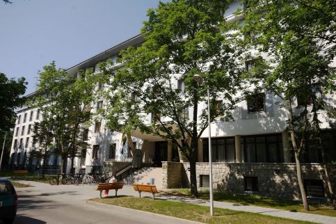 OEC West Hostel Debrecen1