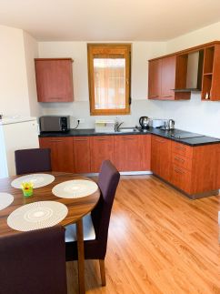 Hunor Napsugár Apartman6