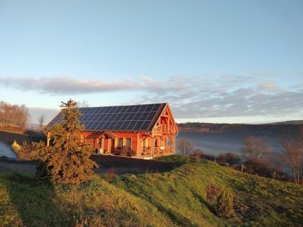 Cserháti St.Hildegard eldugott völgy Faház20