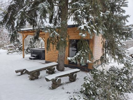 HappyNest Vendégház24