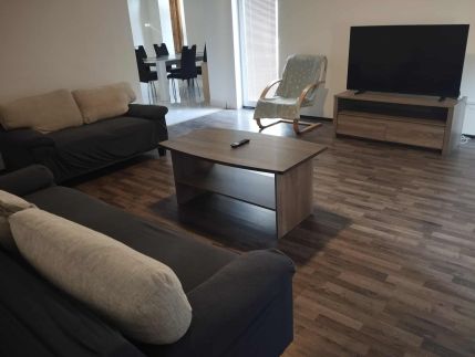 NADENKA & MGR. Vendégház12