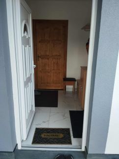 NADENKA & MGR. Vendégház6