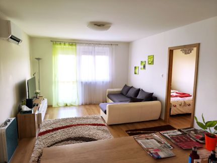 Nagyerdő Simonyi úti Apartman34