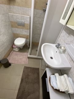 Eszter Apartman12