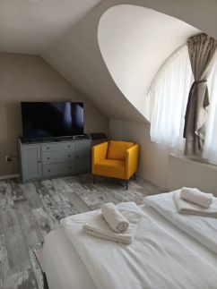 Ede Apartman***19