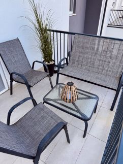 Lake Town Apartments I26