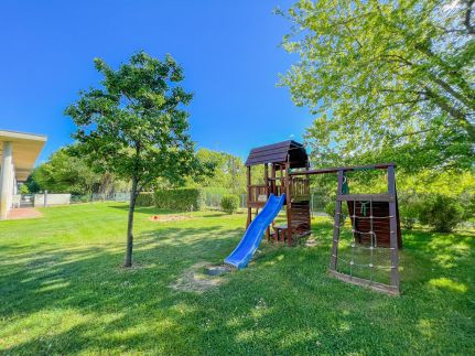 Club218 Red Wellness Apartman6