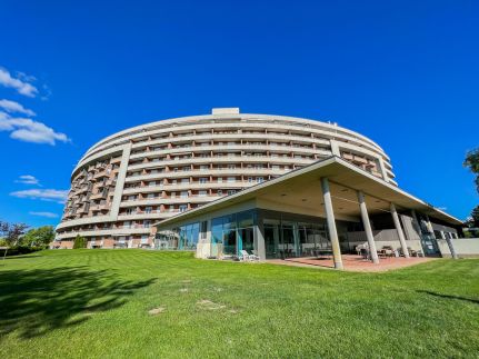 Club218 Red Wellness Apartman7