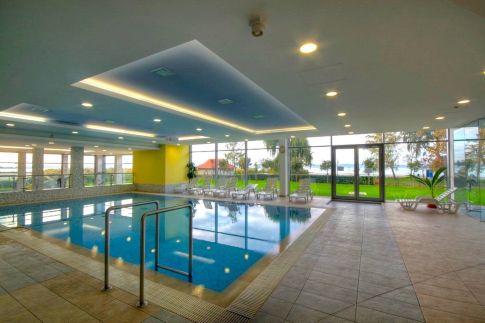 Club218 Red Wellness Apartman