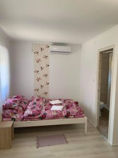 Smaragd Apartman1