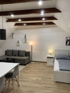 Barbakán Apartman 2.5