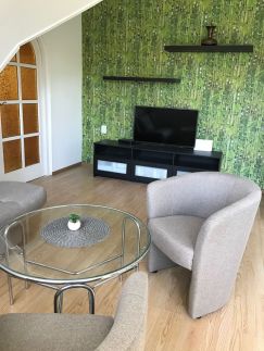 Rózsavölgy Apartman – Balatonlelle fotó 4