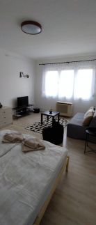 Blue Moon Apartman13