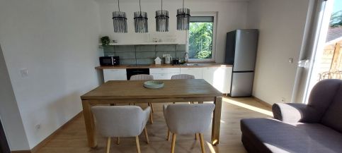 Lila Akác Apartman2