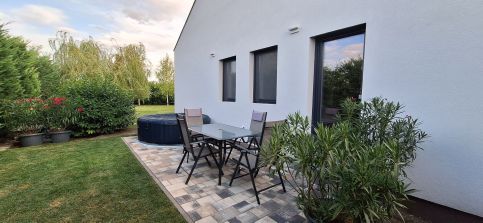 Lila Akác Apartman5