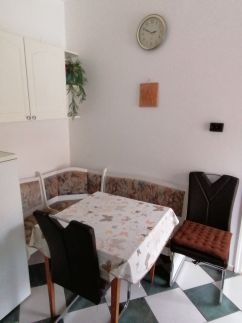Bazsarózsa Apartman11