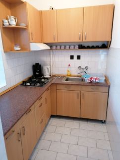 Bazsarózsa Apartman1