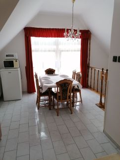 Bazsarózsa Apartman