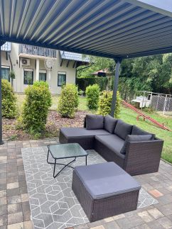 Holiday House Apartmanok31