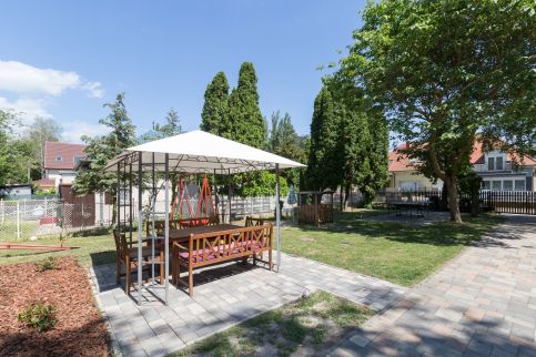 Holiday House Apartmanok9