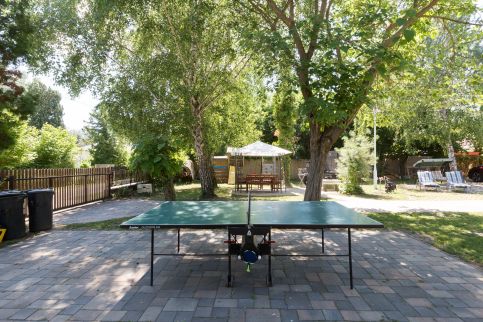 Holiday House Apartmanok14