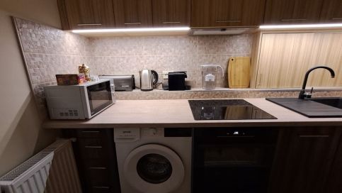 Szilfák City Apartman6