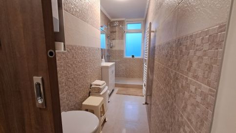 Szilfák City Apartman8