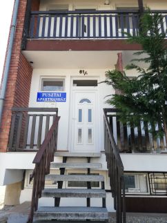 Pusztai Apartmanház4