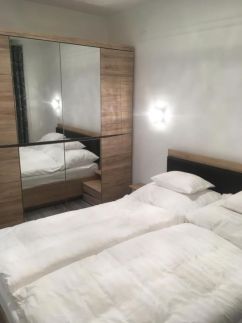 Sun-Dial  Apartman13