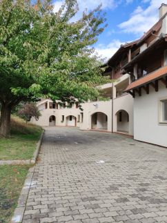 Kőrisfa Apartman9