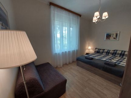 Rozmaring Apartmanház2