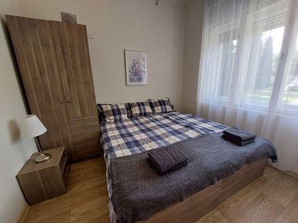 Rozmaring Apartmanház5