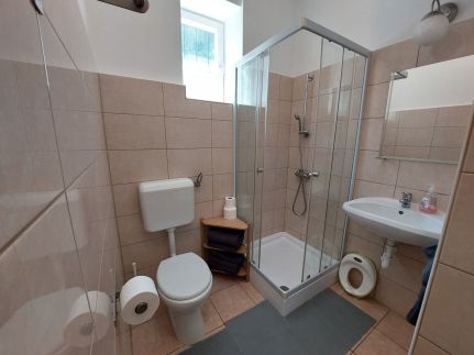 Rozmaring Apartmanház8