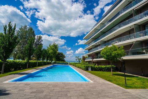 Coral Premium Suite Apartment9